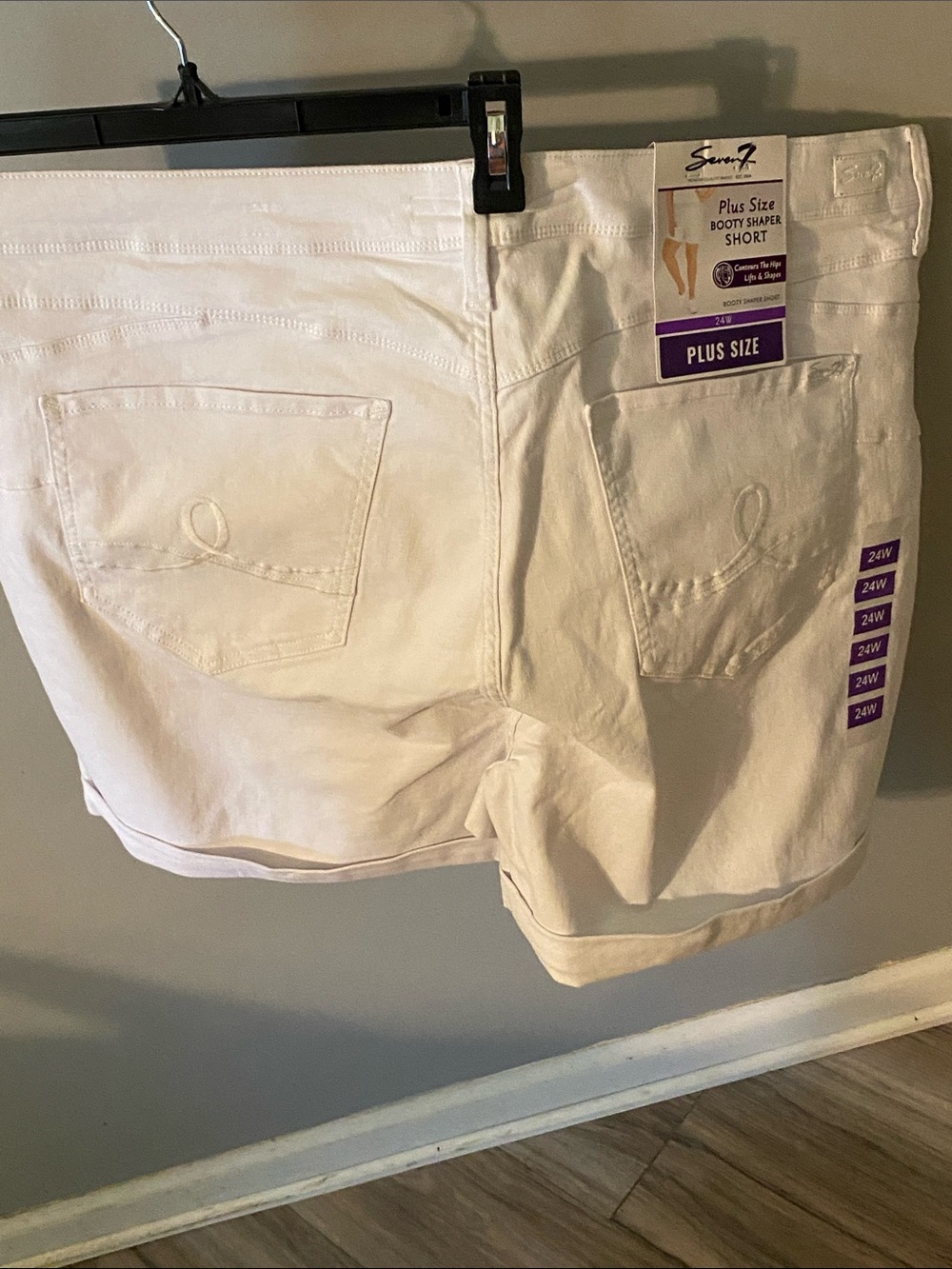 Seven7 Plus Size White Jean Shorts NEW with tags